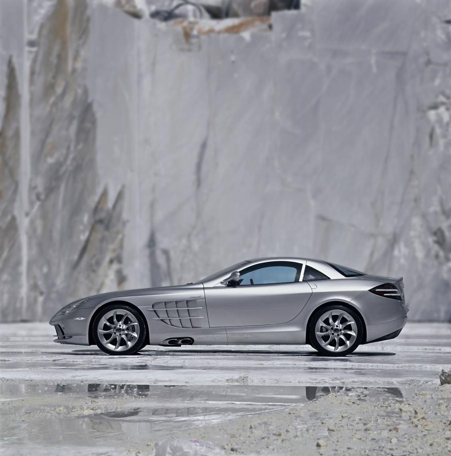  Mercedes-Benz SLR McLaren 2003 года  (фото 278 из 319)